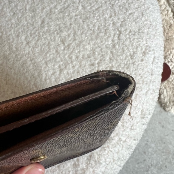 Authentic Louis Vuitton Wallet - Picture 3 of 8